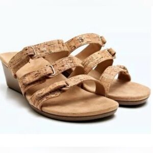 Vionic Dwyn 3 Strap Natural Cork Wedge Sandal Neutral Summer Sz 7